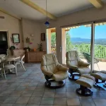 La Grande Piscine Villa