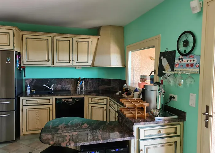 La Grande Piscine Villa *